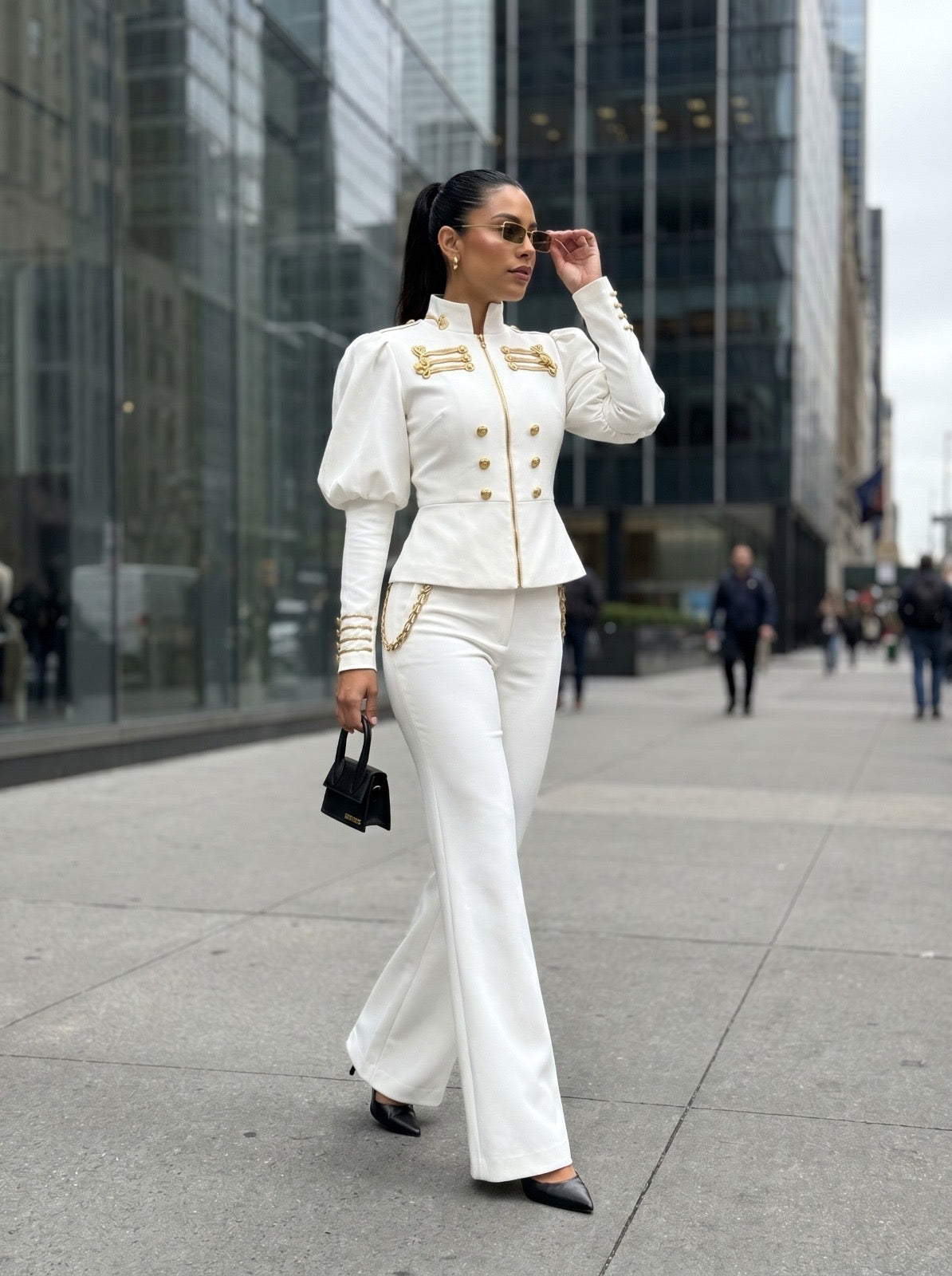 THE EMPRESS MILITARY SET