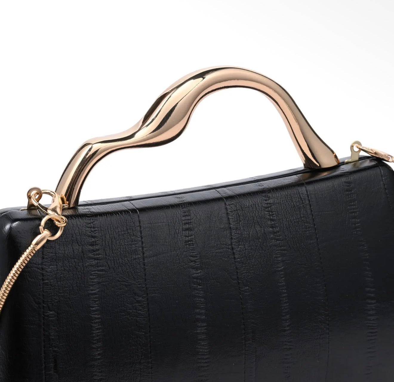 NICHELLE CLUTCH