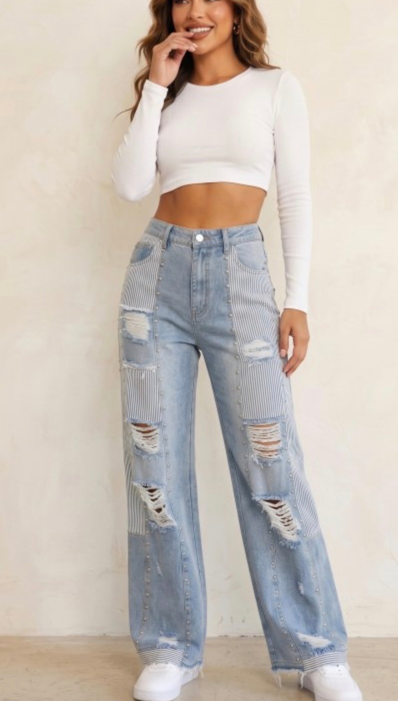 QUEEN PATCHWORK STUDDED JEANS
