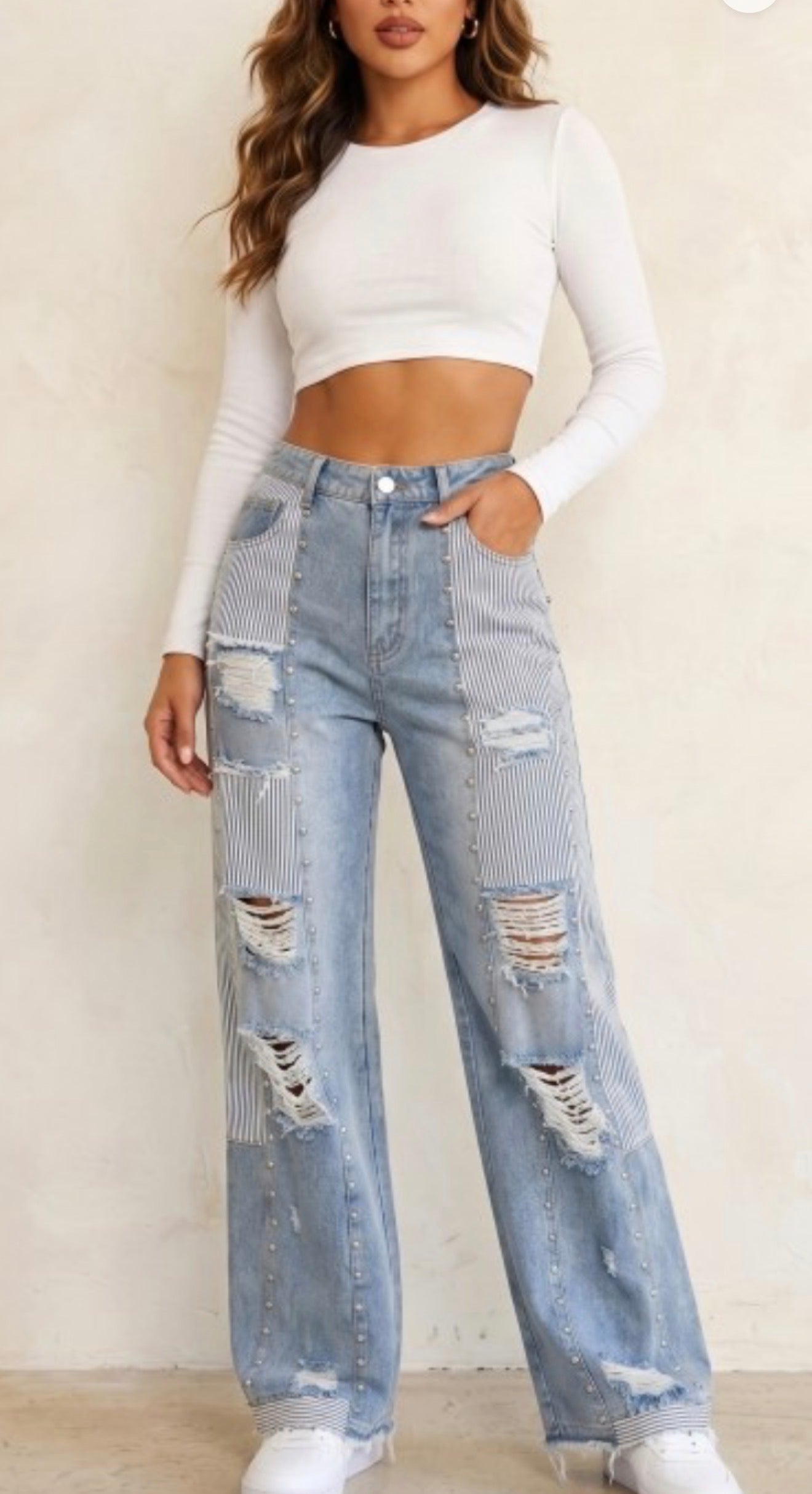 QUEEN PATCHWORK STUDDED JEANS